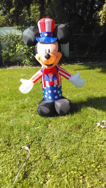 Mickey Mouse Patriotic Inflatable 2019